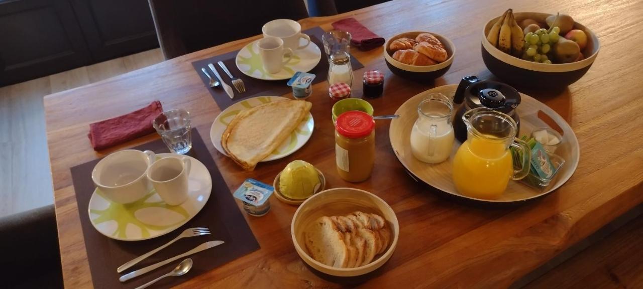 Petit Manoir Proche Dinan - Chambre D'Hotes Lanvallay Εξωτερικό φωτογραφία